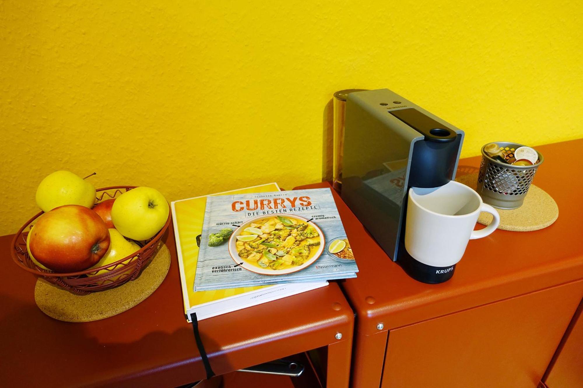Apartamento Big Flat With Fresh Renovation, Free Parking, Sonyps, Netflix Duisburg Exterior foto