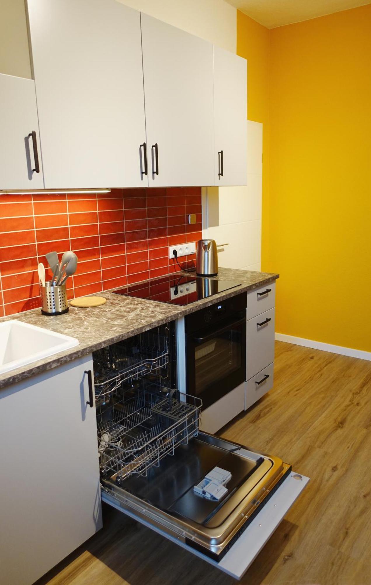 Apartamento Big Flat With Fresh Renovation, Free Parking, Sonyps, Netflix Duisburg Exterior foto