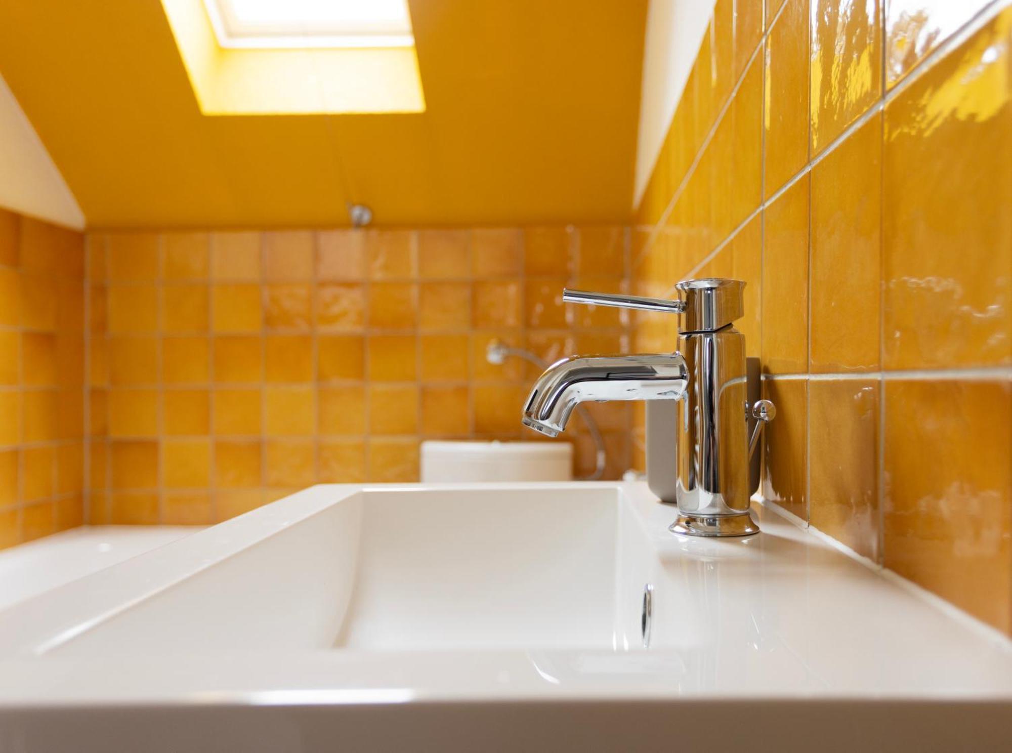 Apartamento Big Flat With Fresh Renovation, Free Parking, Sonyps, Netflix Duisburg Exterior foto
